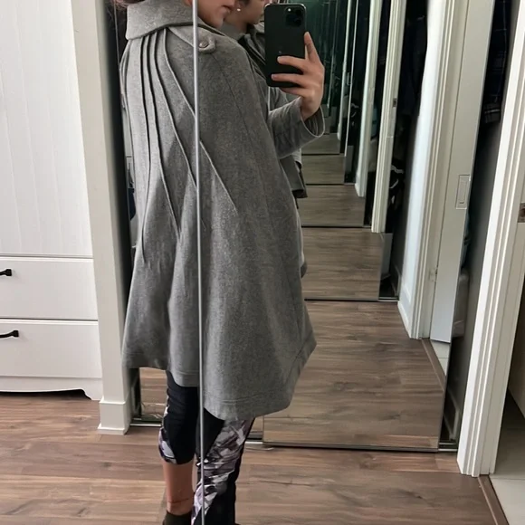 Wool Jacket - Picture 2 of 3